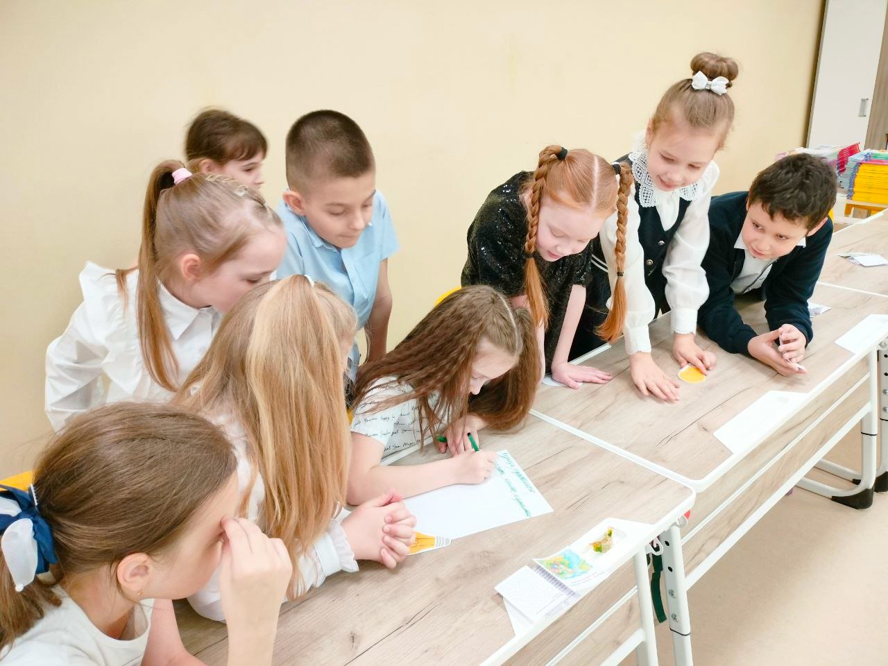 Во 2 &amp;quot;А&amp;quot; классе прошло веселое праздничное мероприятие &amp;quot;Ура, каникулы!&amp;quot;.